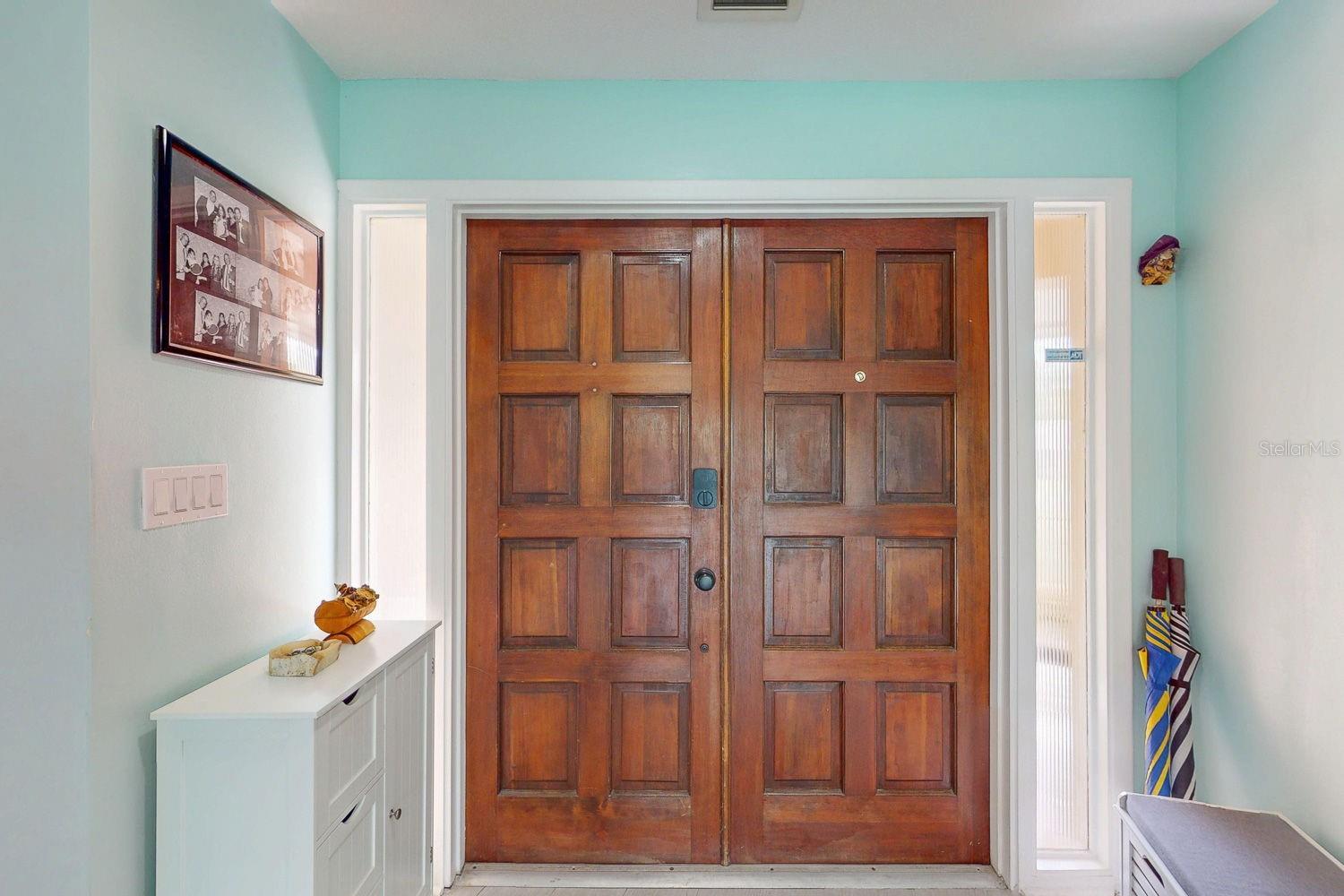 1876 OAK FOREST DR E, CLEARWATER, FL, 33759