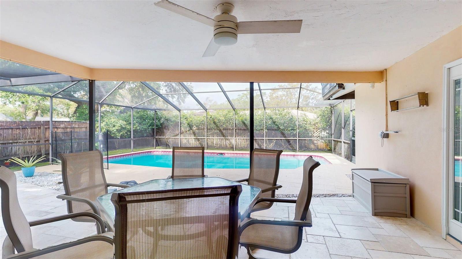 1876 OAK FOREST DR E, CLEARWATER, FL, 33759