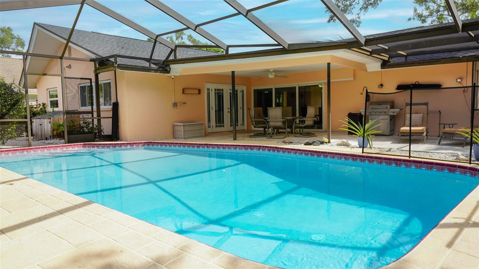 1876 OAK FOREST DR E, CLEARWATER, FL, 33759