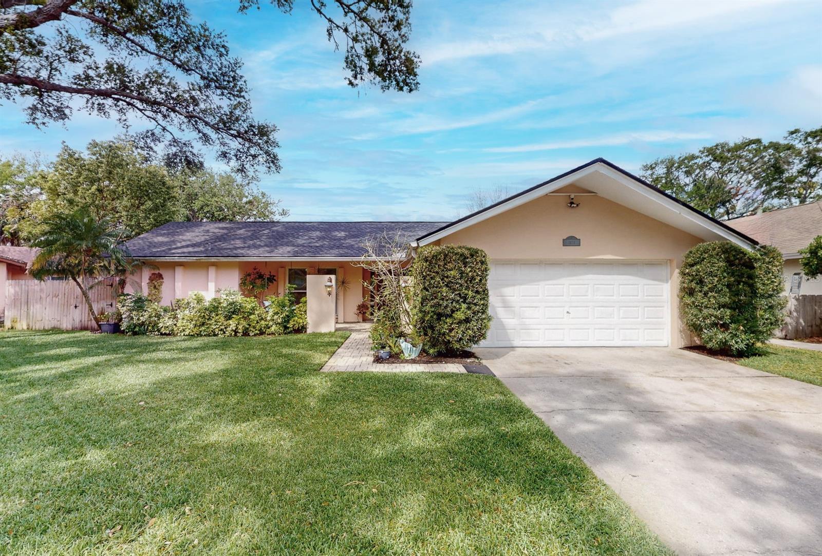 1876 OAK FOREST DR E, CLEARWATER, FL, 33759