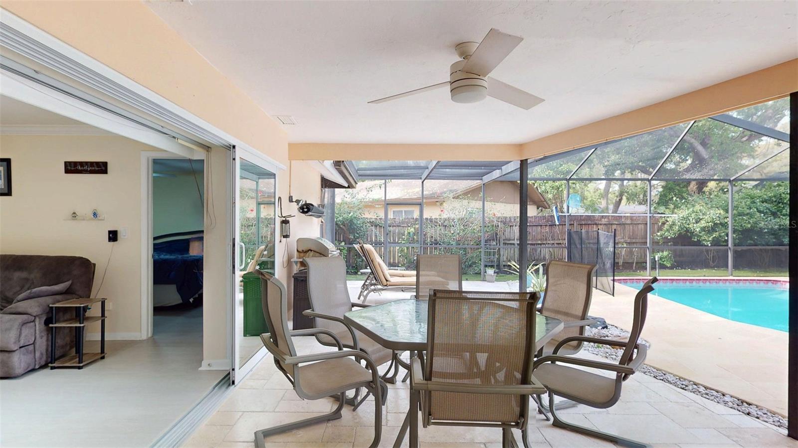 1876 OAK FOREST DR E, CLEARWATER, FL, 33759