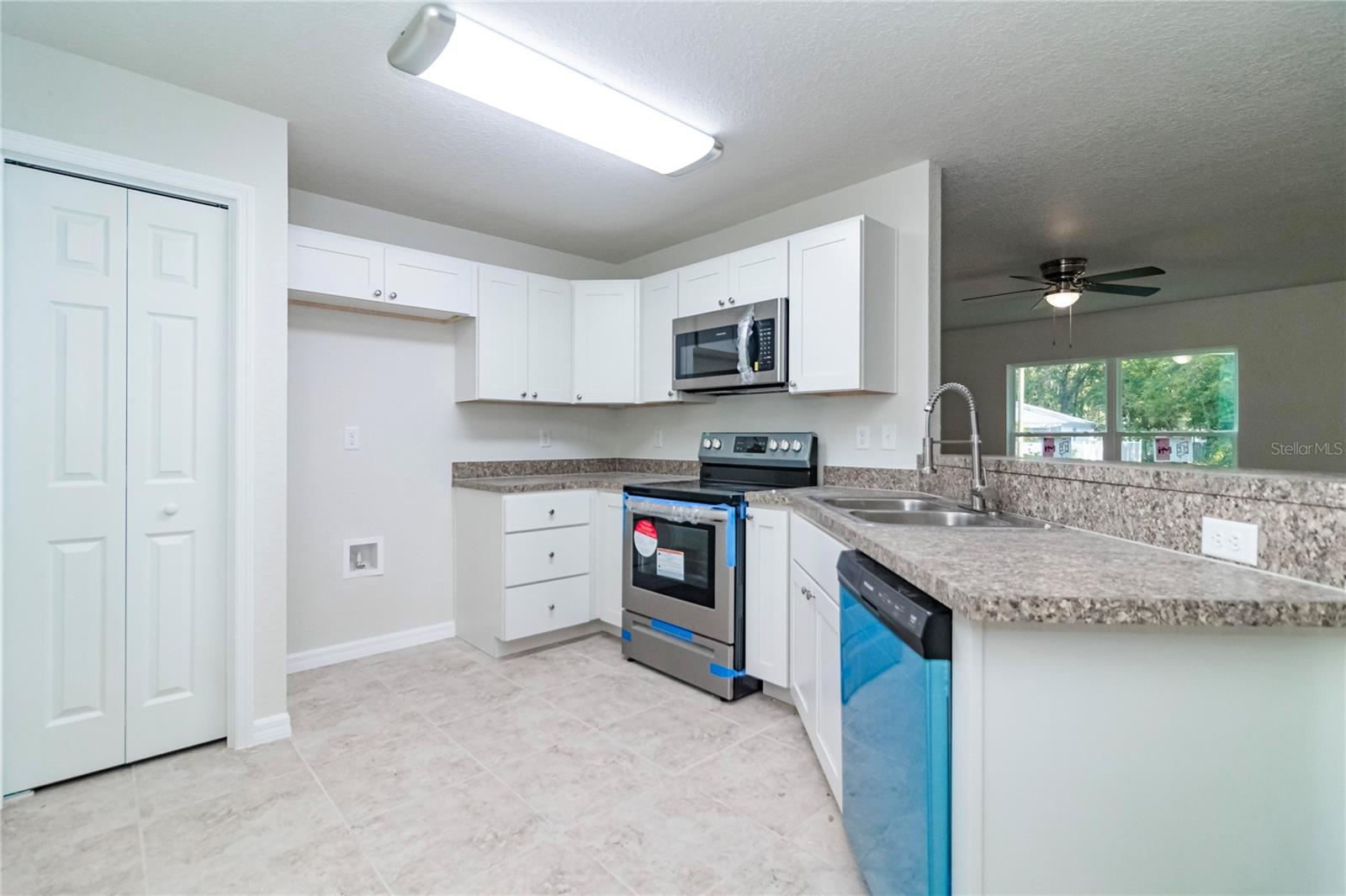 22 LAUREL CRSE, OCALA, FL, 34480