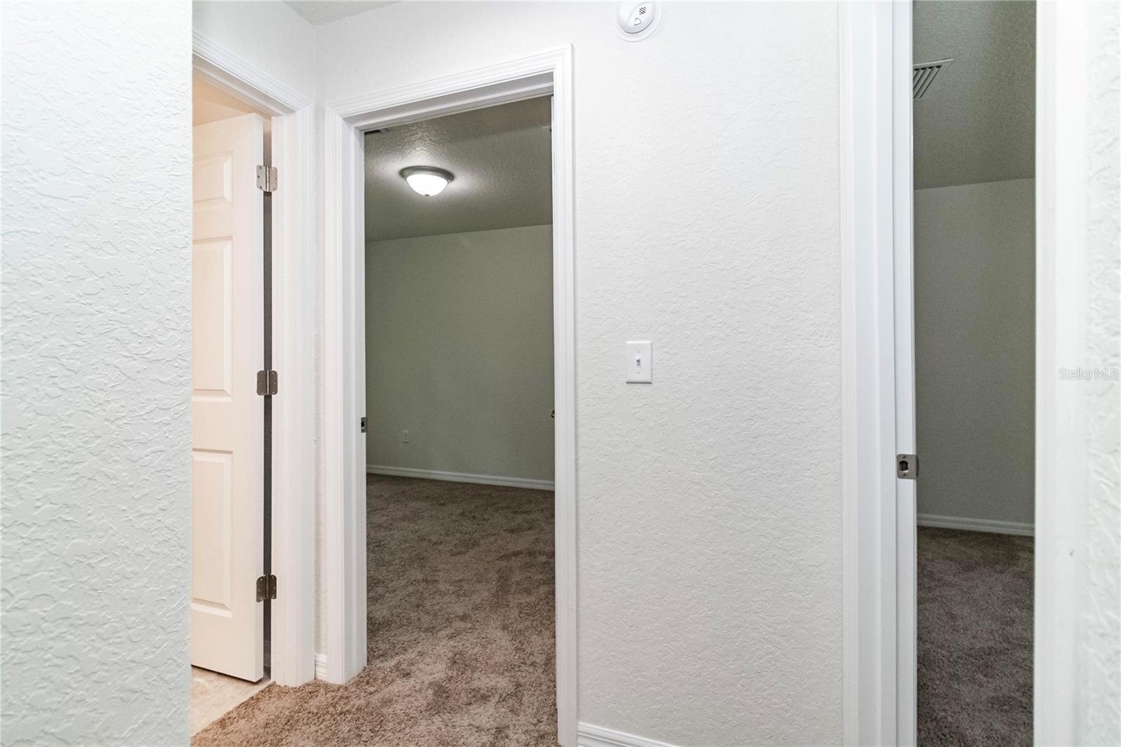 22 LAUREL CRSE, OCALA, FL, 34480