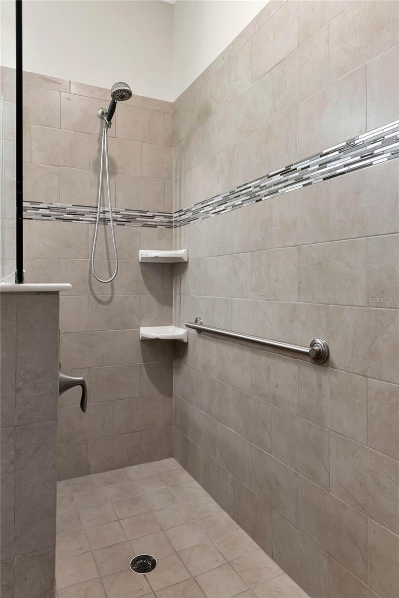 3710 PLYMOUTH DR, WINTER HAVEN, FL, 33884