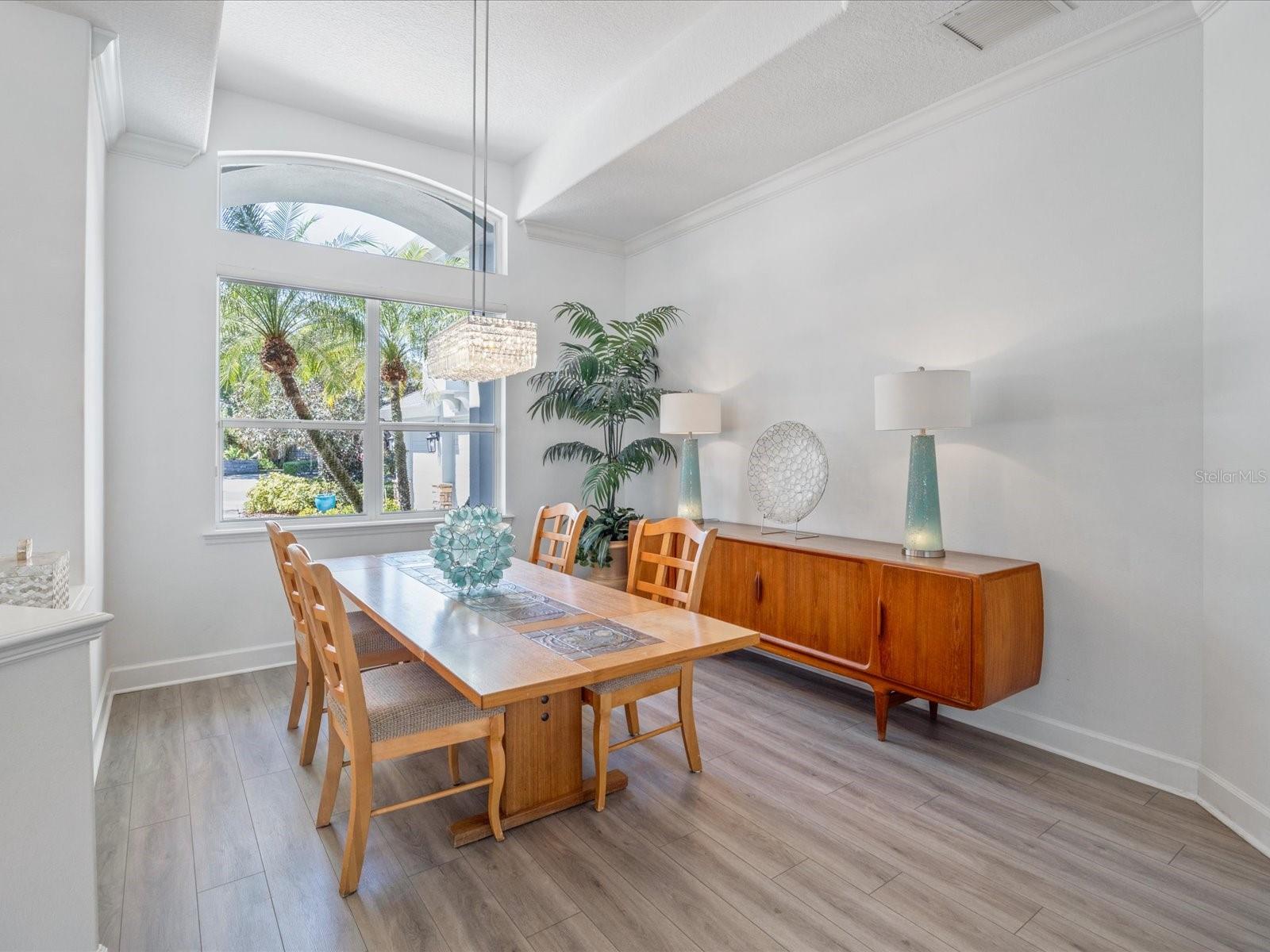 223 HIGHLAND WOODS DR, SAFETY HARBOR, FL, 34695