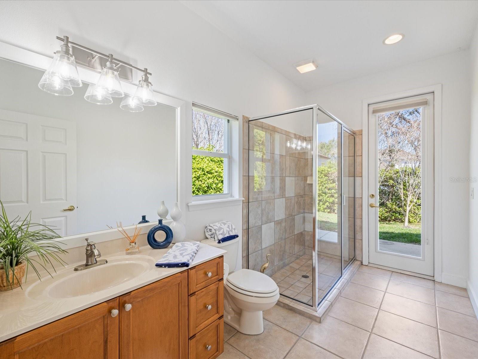 223 HIGHLAND WOODS DR, SAFETY HARBOR, FL, 34695