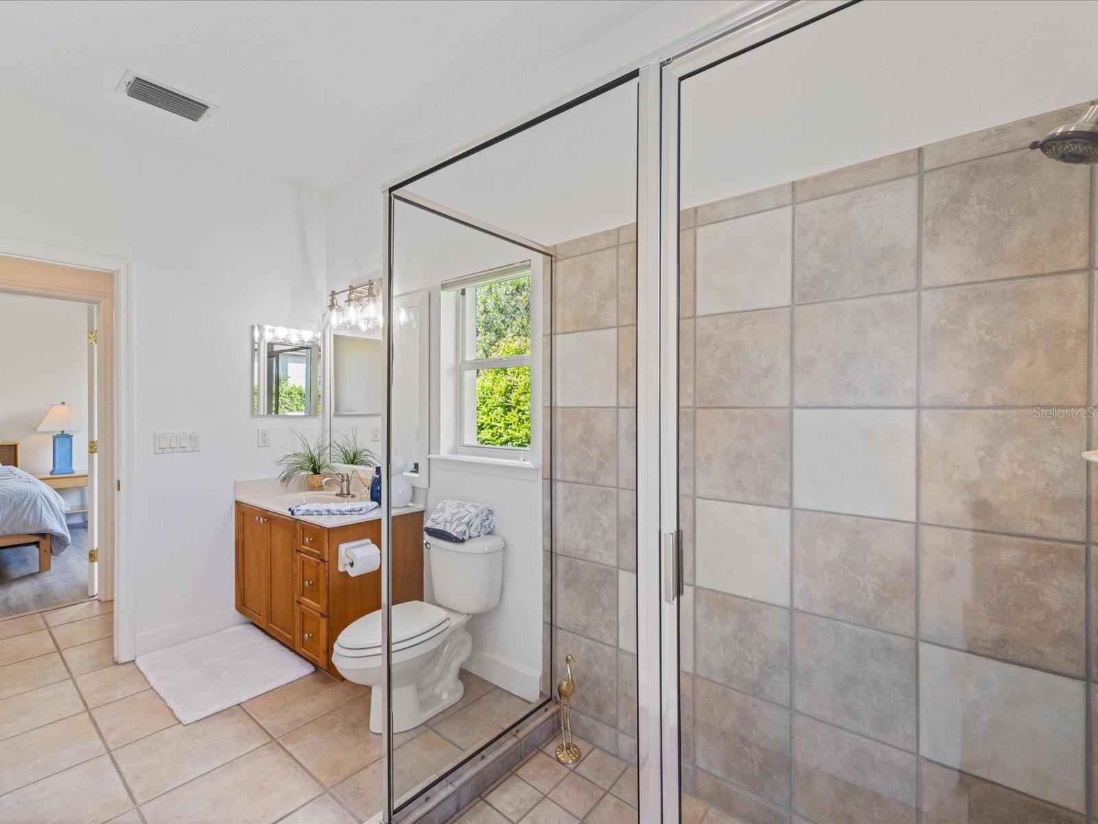 223 HIGHLAND WOODS DR, SAFETY HARBOR, FL, 34695