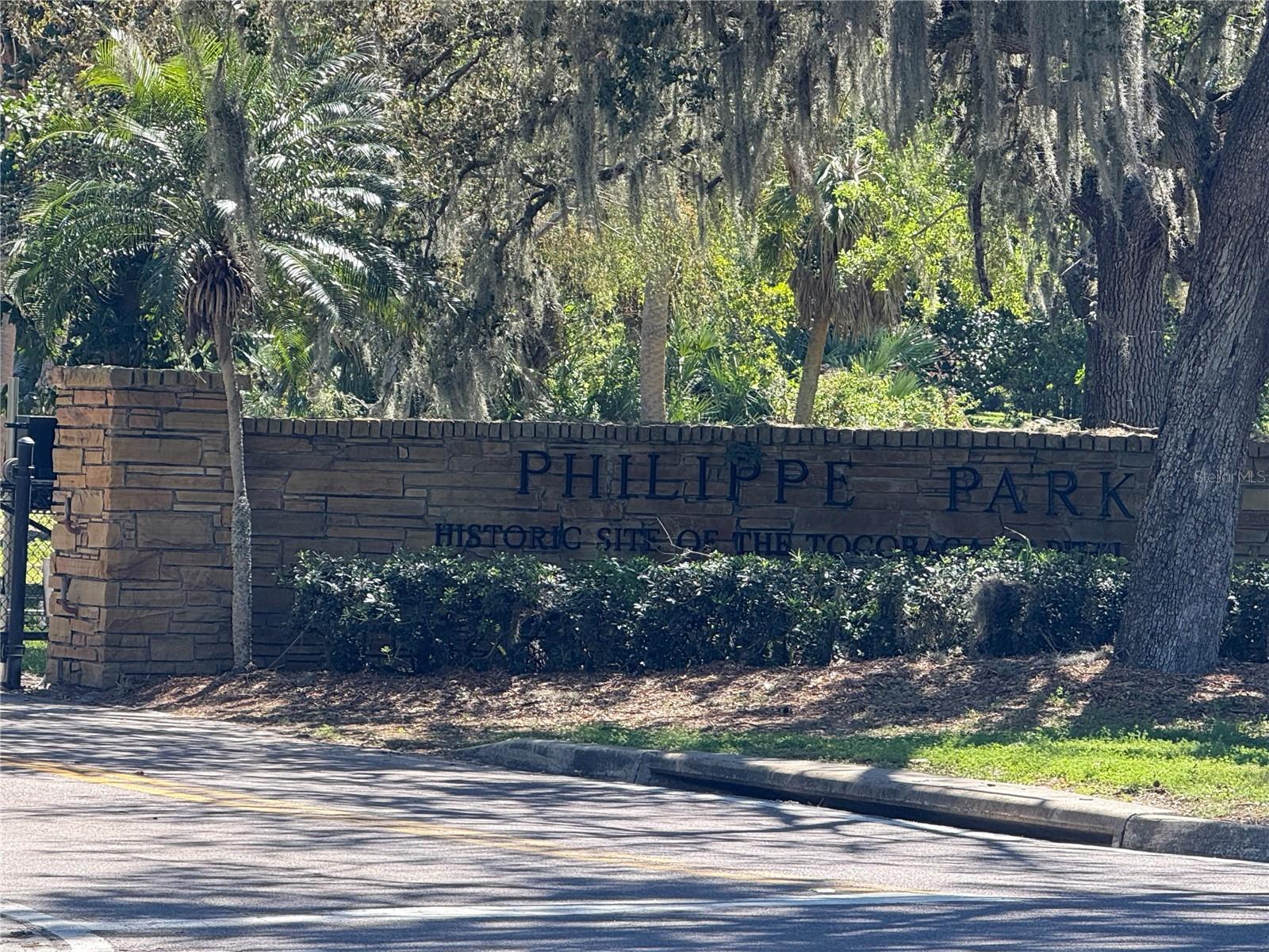 223 HIGHLAND WOODS DR, SAFETY HARBOR, FL, 34695
