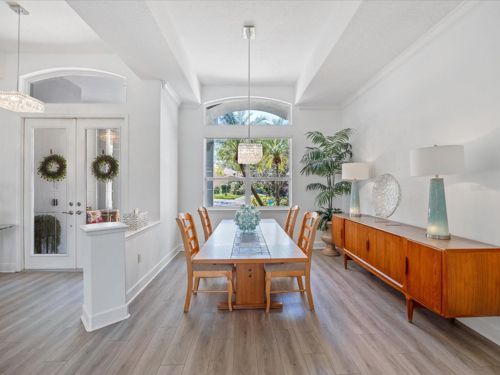 223 HIGHLAND WOODS DR, SAFETY HARBOR, FL, 34695