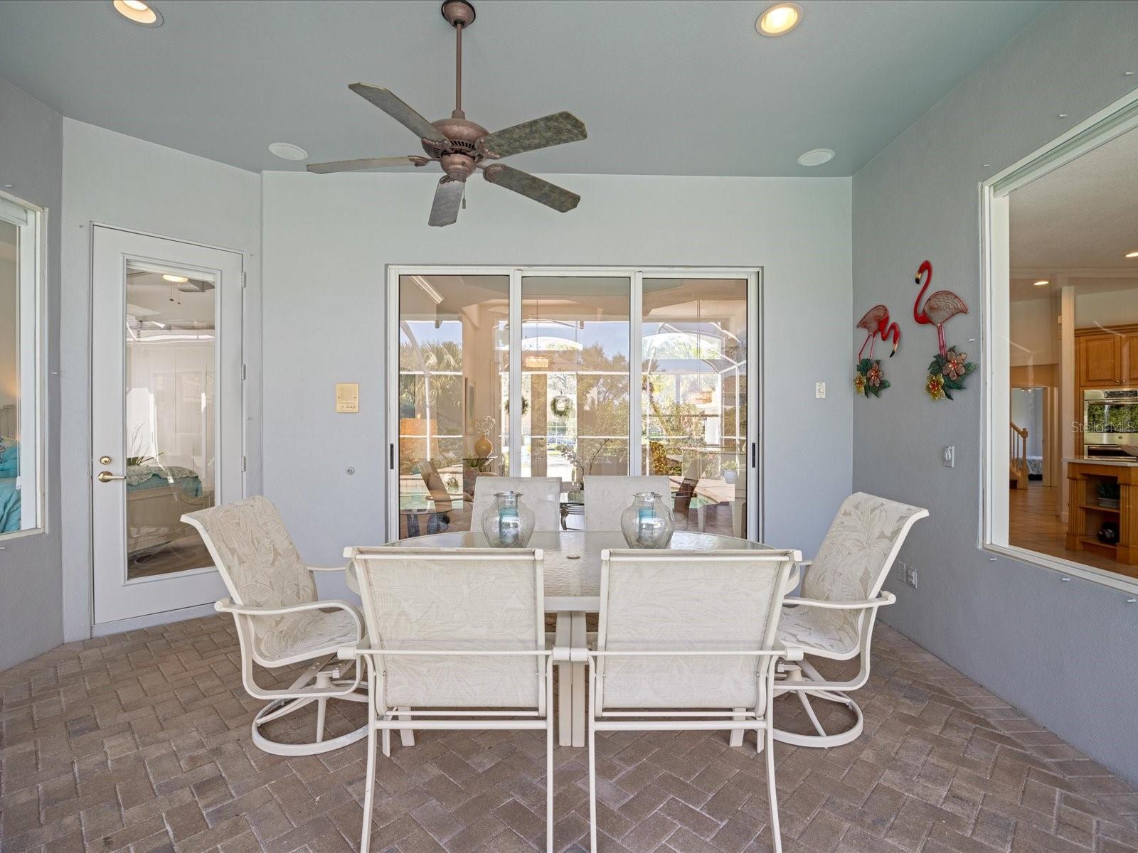 223 HIGHLAND WOODS DR, SAFETY HARBOR, FL, 34695