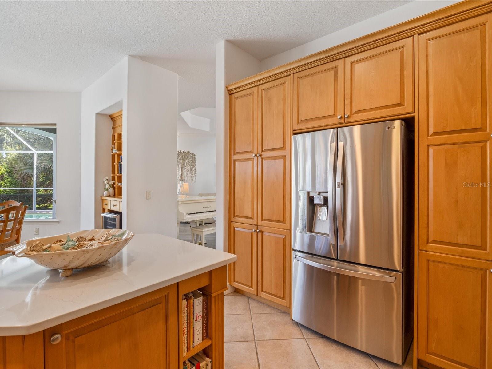 223 HIGHLAND WOODS DR, SAFETY HARBOR, FL, 34695