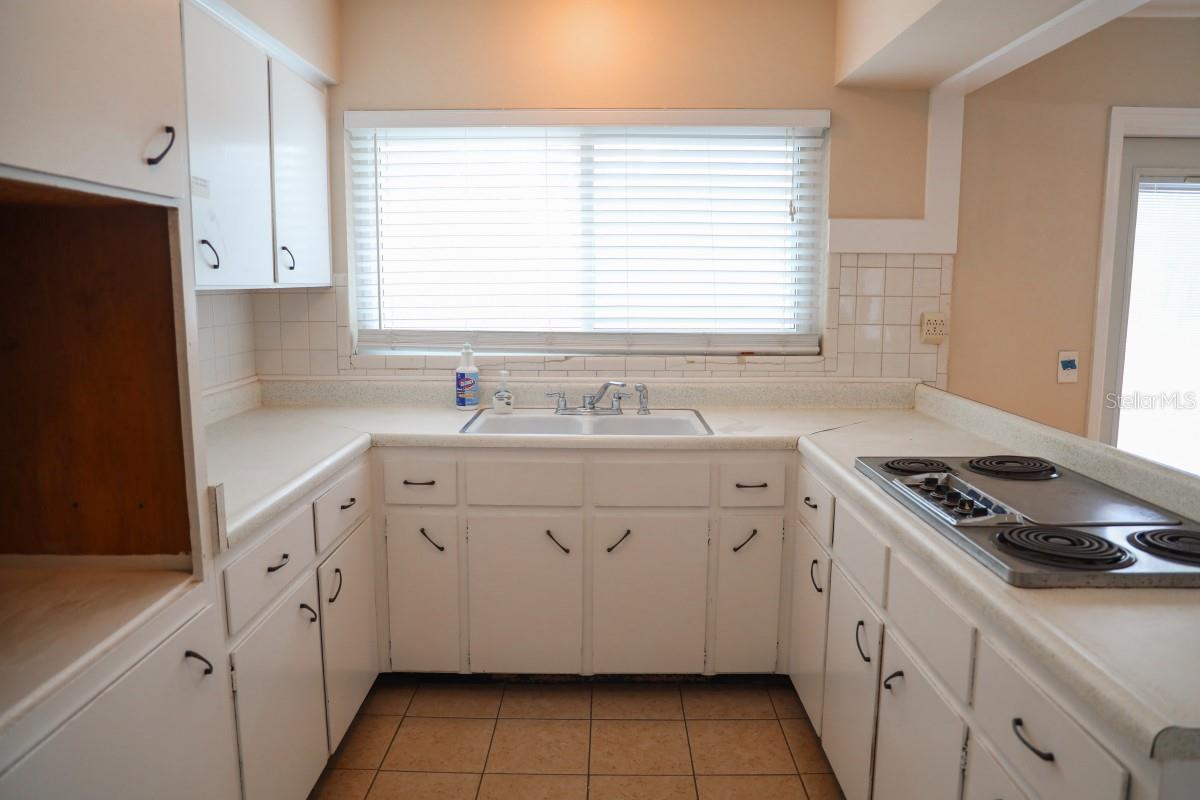 6030 BLACK DAIRY RD, SEFFNER, FL, 33584