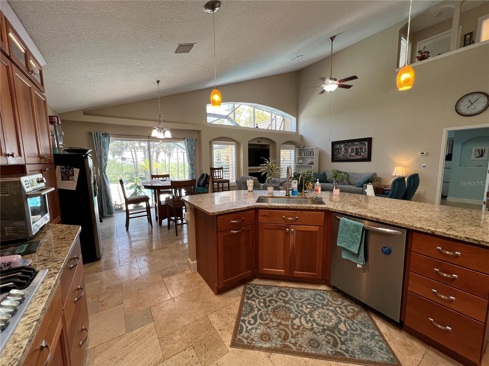 7 S RIVERWALK DR, PALM COAST, FL, 32137