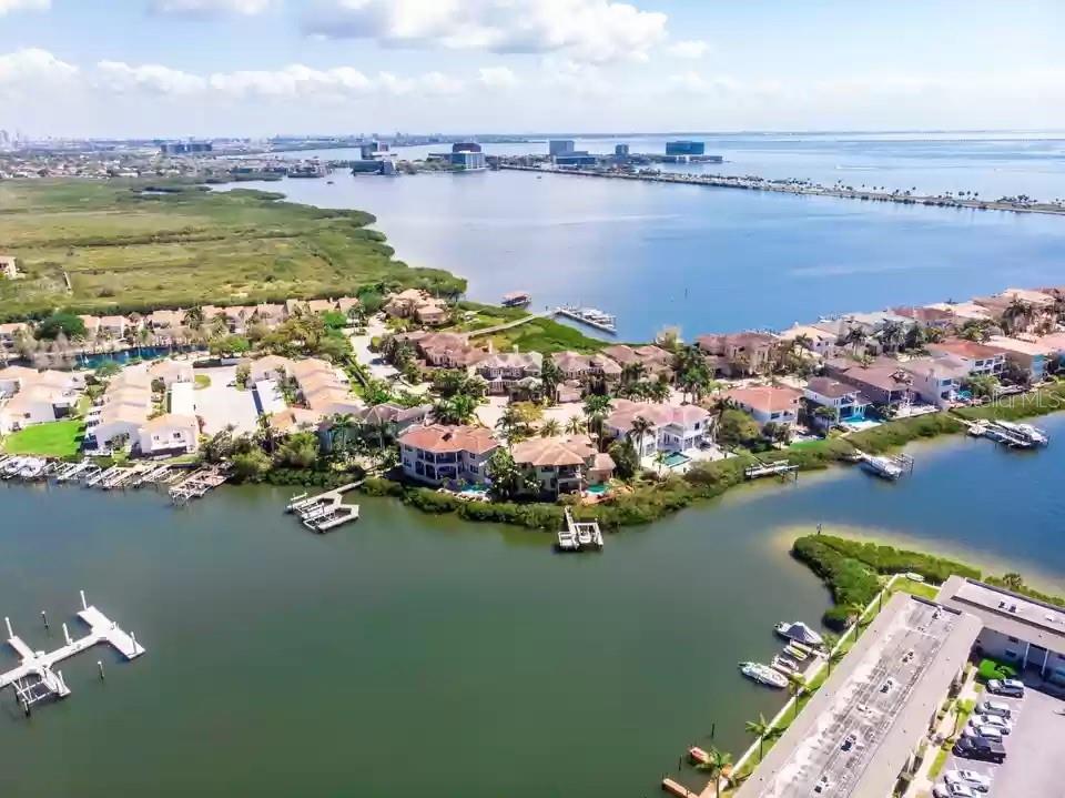 4323 BAYSIDE VILLAGE DR #229, TAMPA, FL, 33615