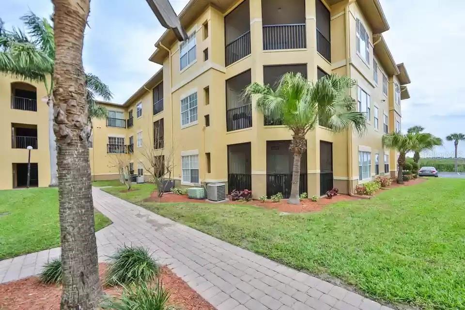 4323 BAYSIDE VILLAGE DR #229, TAMPA, FL, 33615