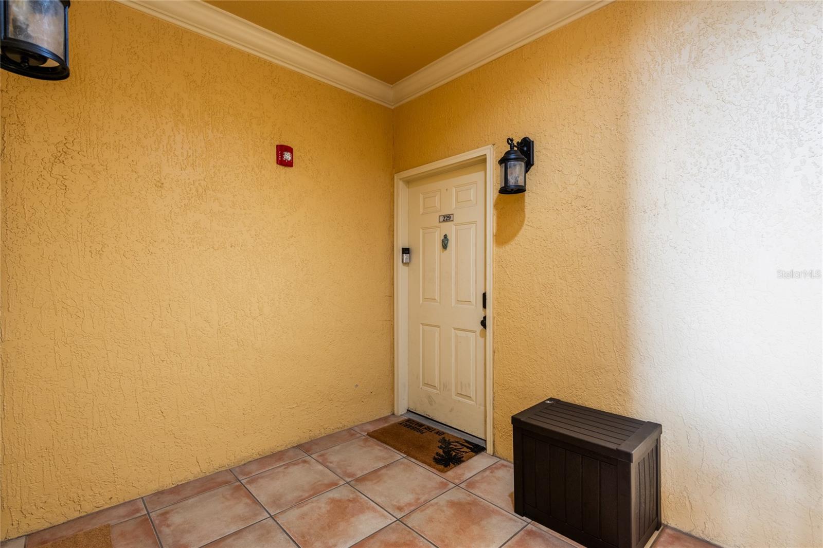 4323 BAYSIDE VILLAGE DR #229, TAMPA, FL, 33615