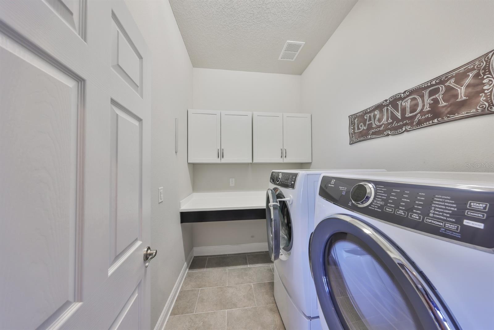 6907 CRESTPOINT DR, APOLLO BEACH, FL, 33572