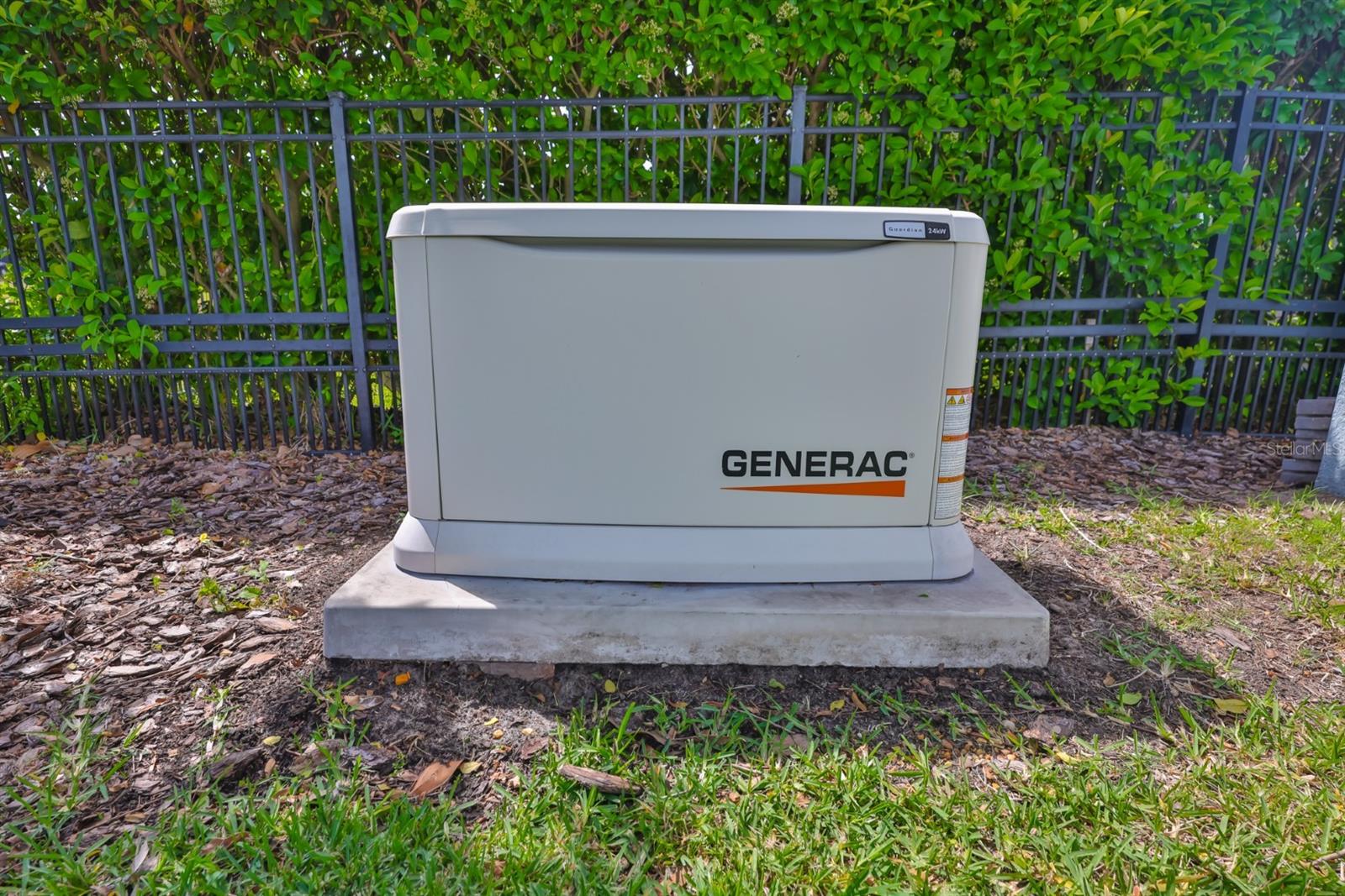 6907 CRESTPOINT DR, APOLLO BEACH, FL, 33572