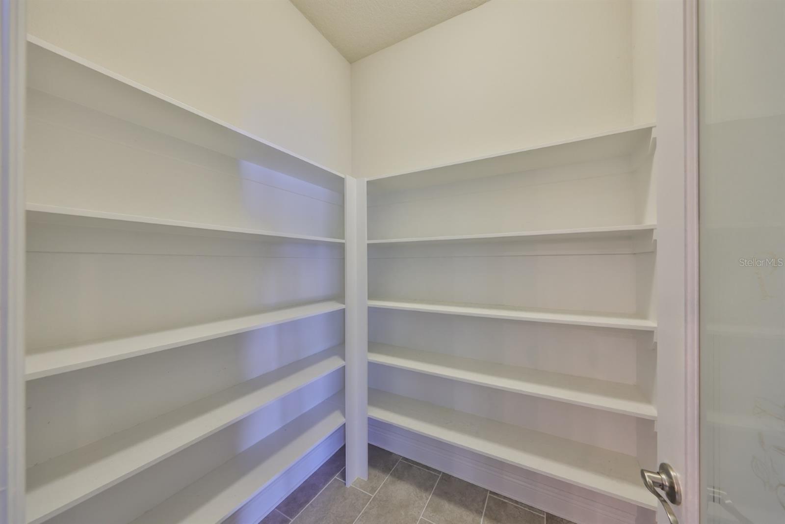 6907 CRESTPOINT DR, APOLLO BEACH, FL, 33572