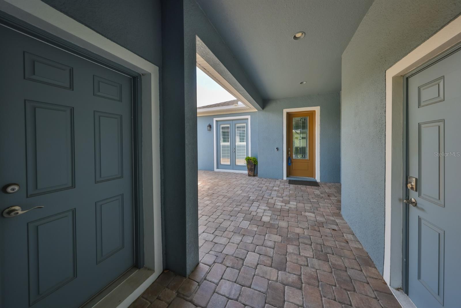 6907 CRESTPOINT DR, APOLLO BEACH, FL, 33572