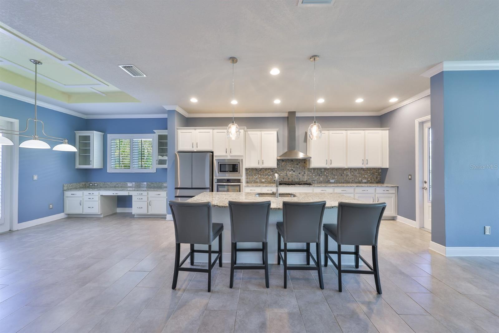 6907 CRESTPOINT DR, APOLLO BEACH, FL, 33572