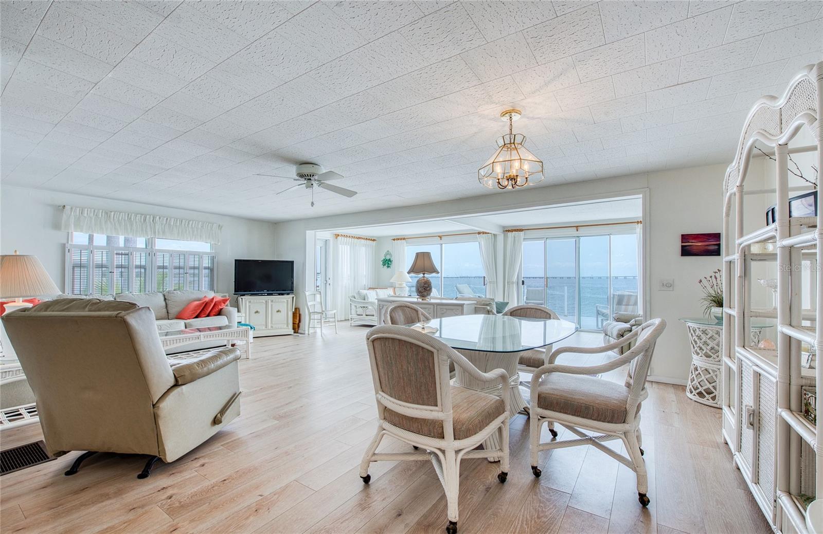 18675 US HIGHWAY 19 N #397, CLEARWATER, FL, 33764