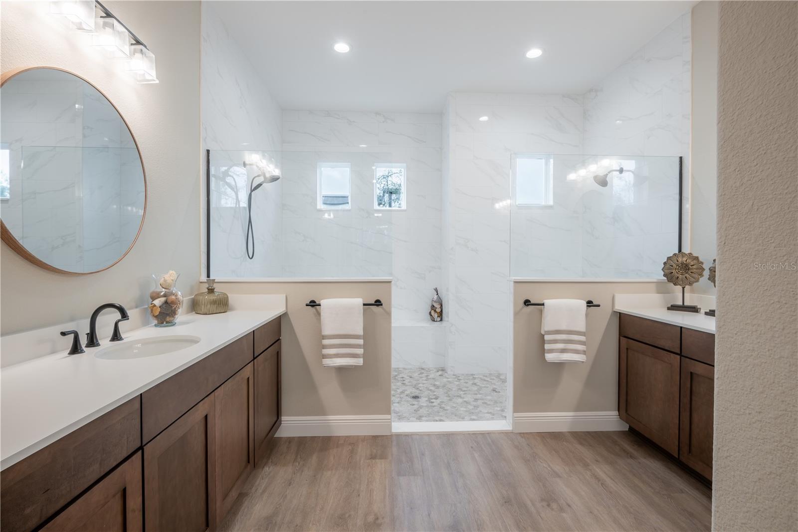 4049 PINNACLE PL, LADY LAKE, FL, 32159