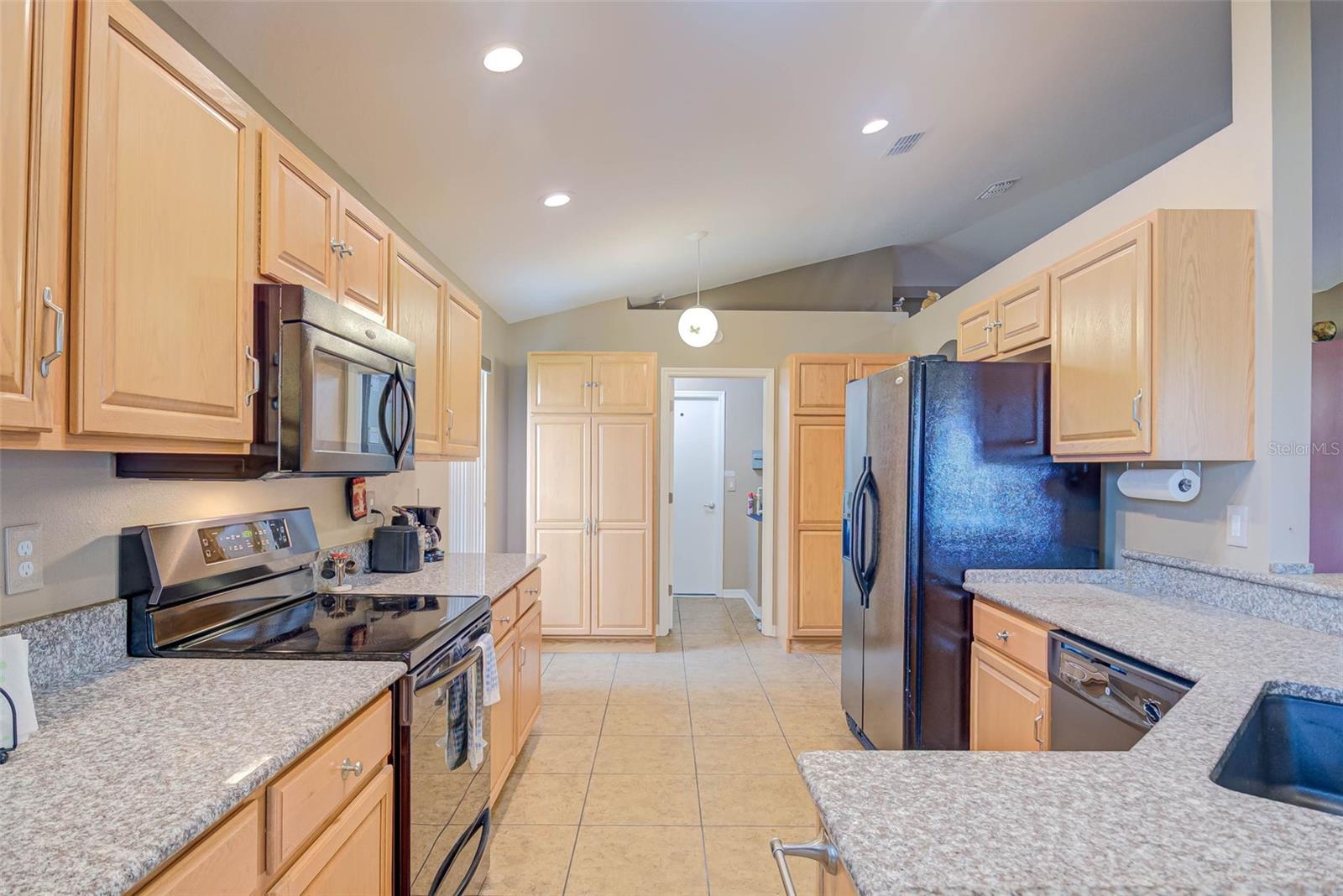 2699 SUNCOAST LAKES BLVD, PUNTA GORDA, FL, 33980