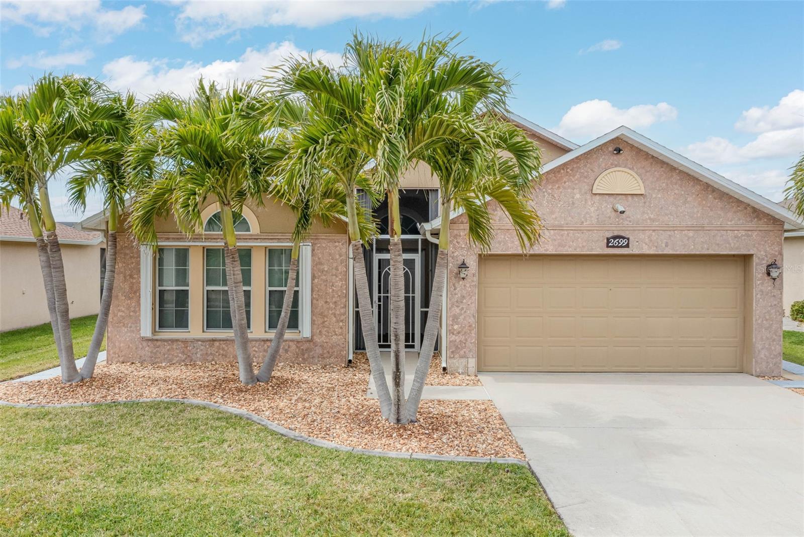 2699 SUNCOAST LAKES BLVD, PUNTA GORDA, FL, 33980