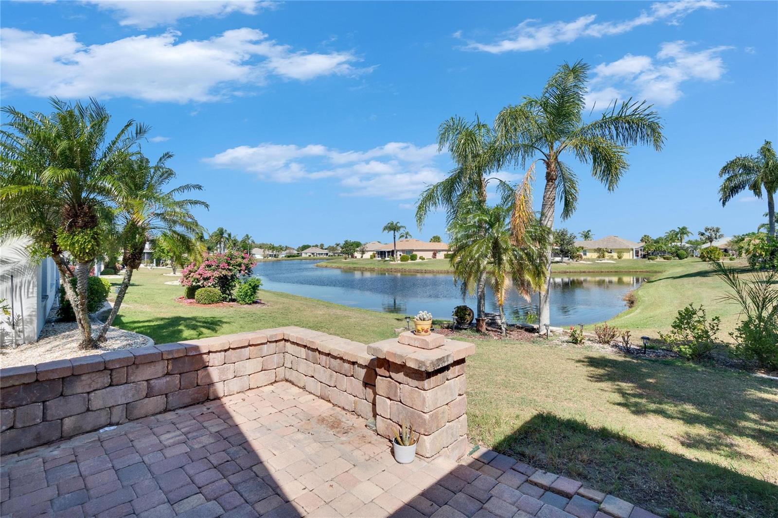 2336 W DEL WEBB BLVD, SUN CITY CENTER, FL, 33573