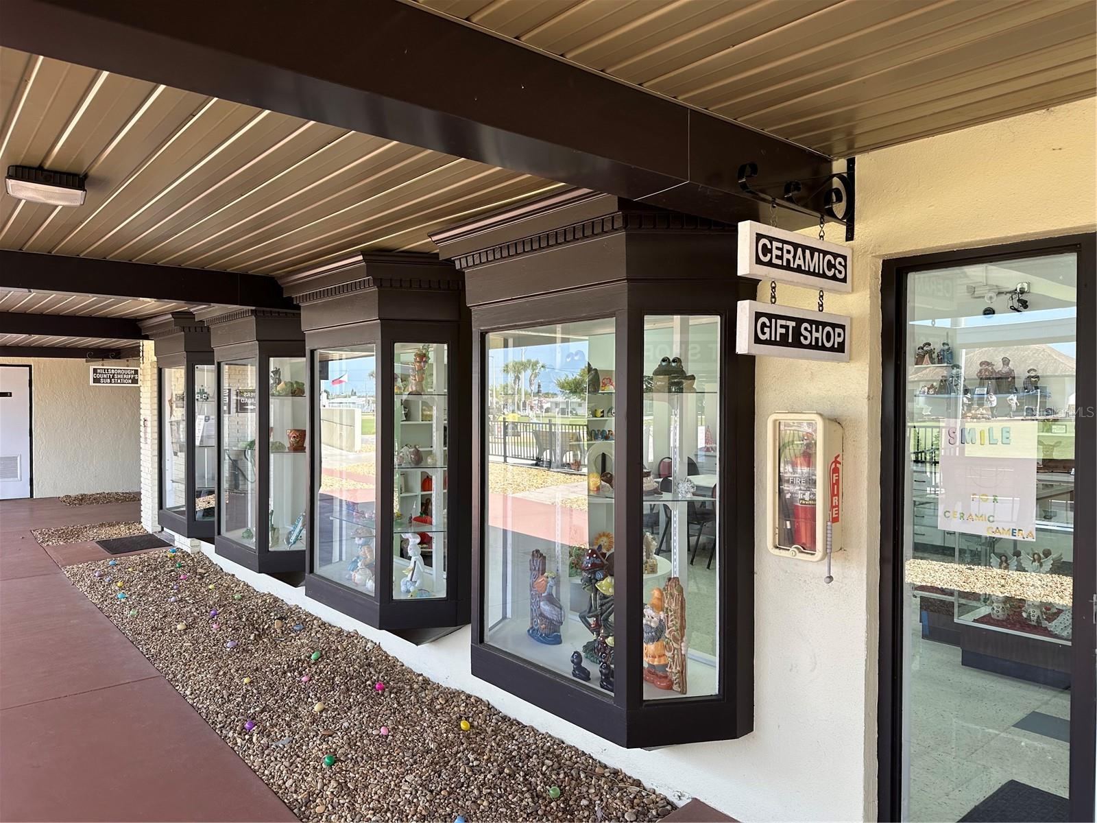 2336 W DEL WEBB BLVD, SUN CITY CENTER, FL, 33573