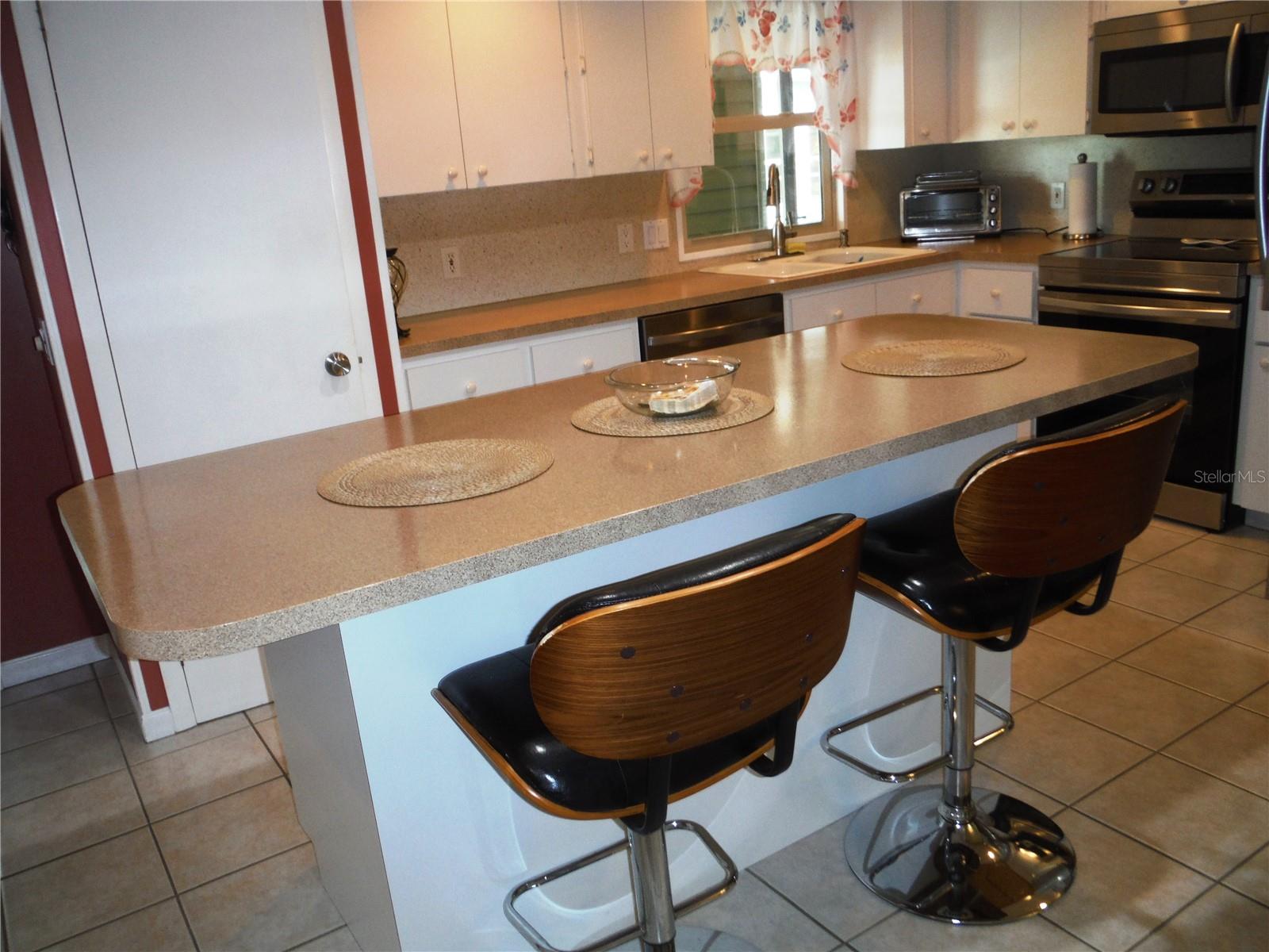 161 CLUBVIEW DR #123, SAFETY HARBOR, FL, 34695