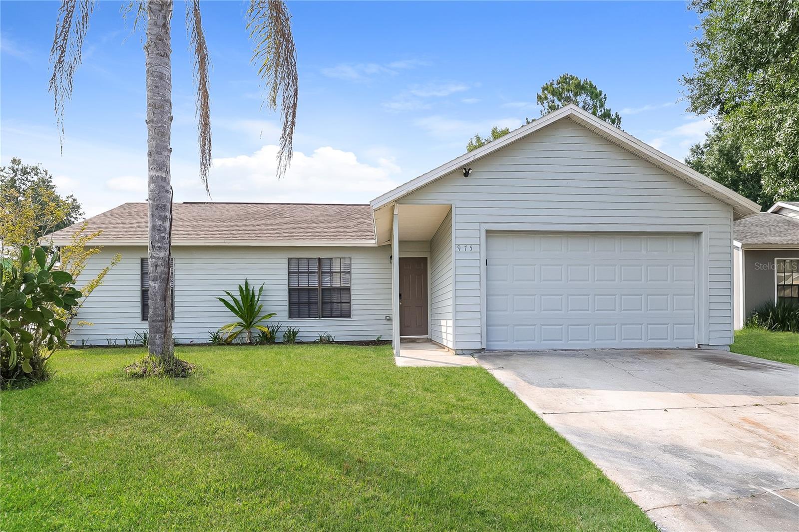 975 DERBYSHIRE DR, KISSIMMEE, FL, 34758