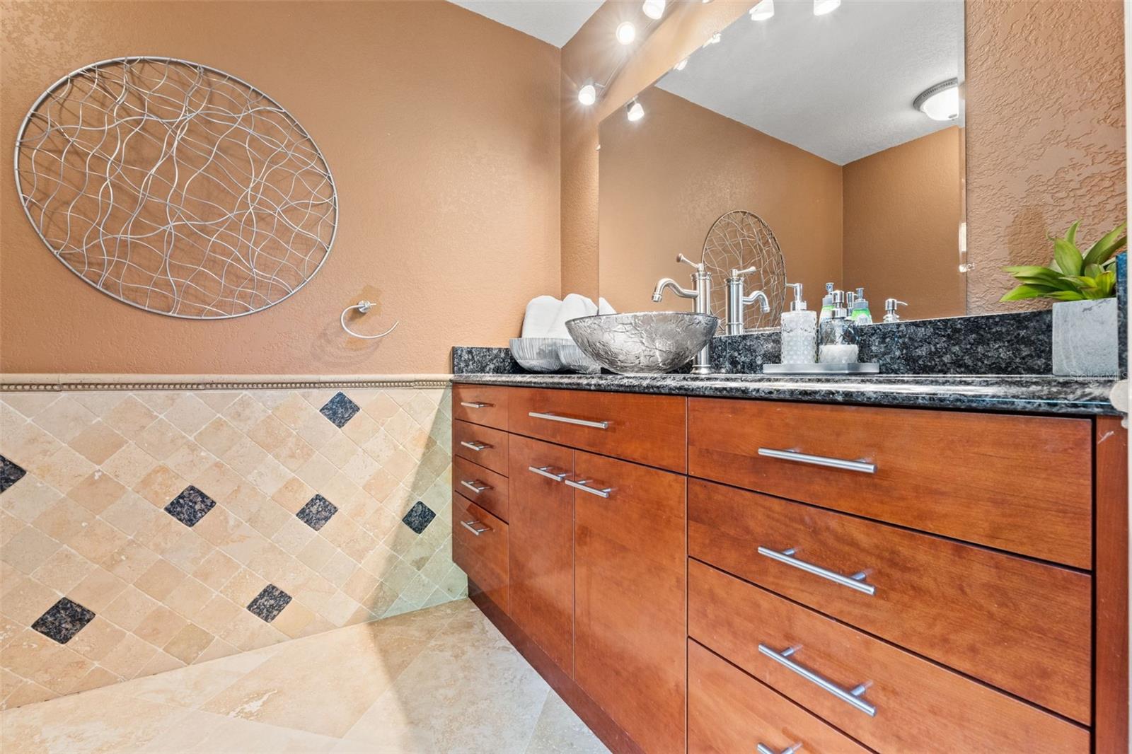 4522 W NORTH B ST, TAMPA, FL, 33609