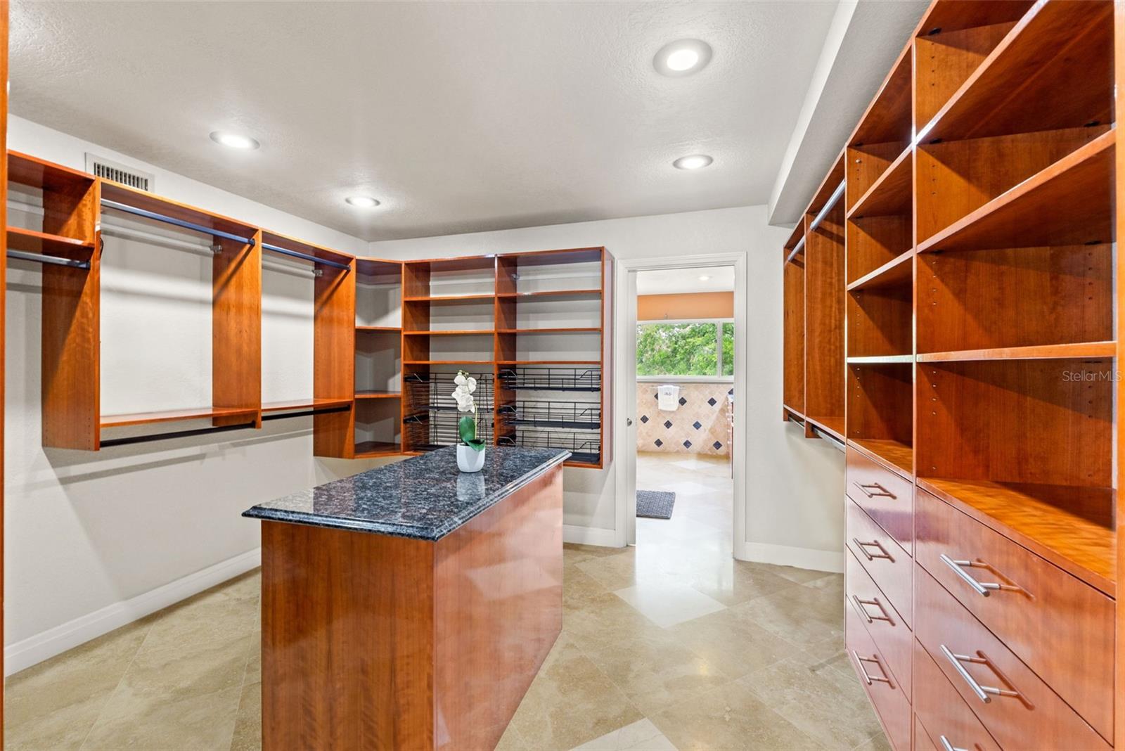 4522 W NORTH B ST, TAMPA, FL, 33609