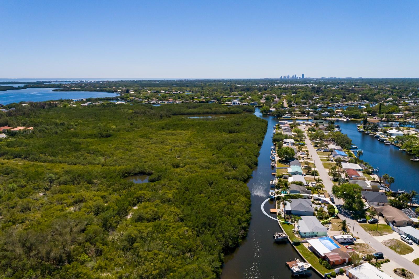 9409 SUN ISLE DR NE, ST PETERSBURG, FL, 33702