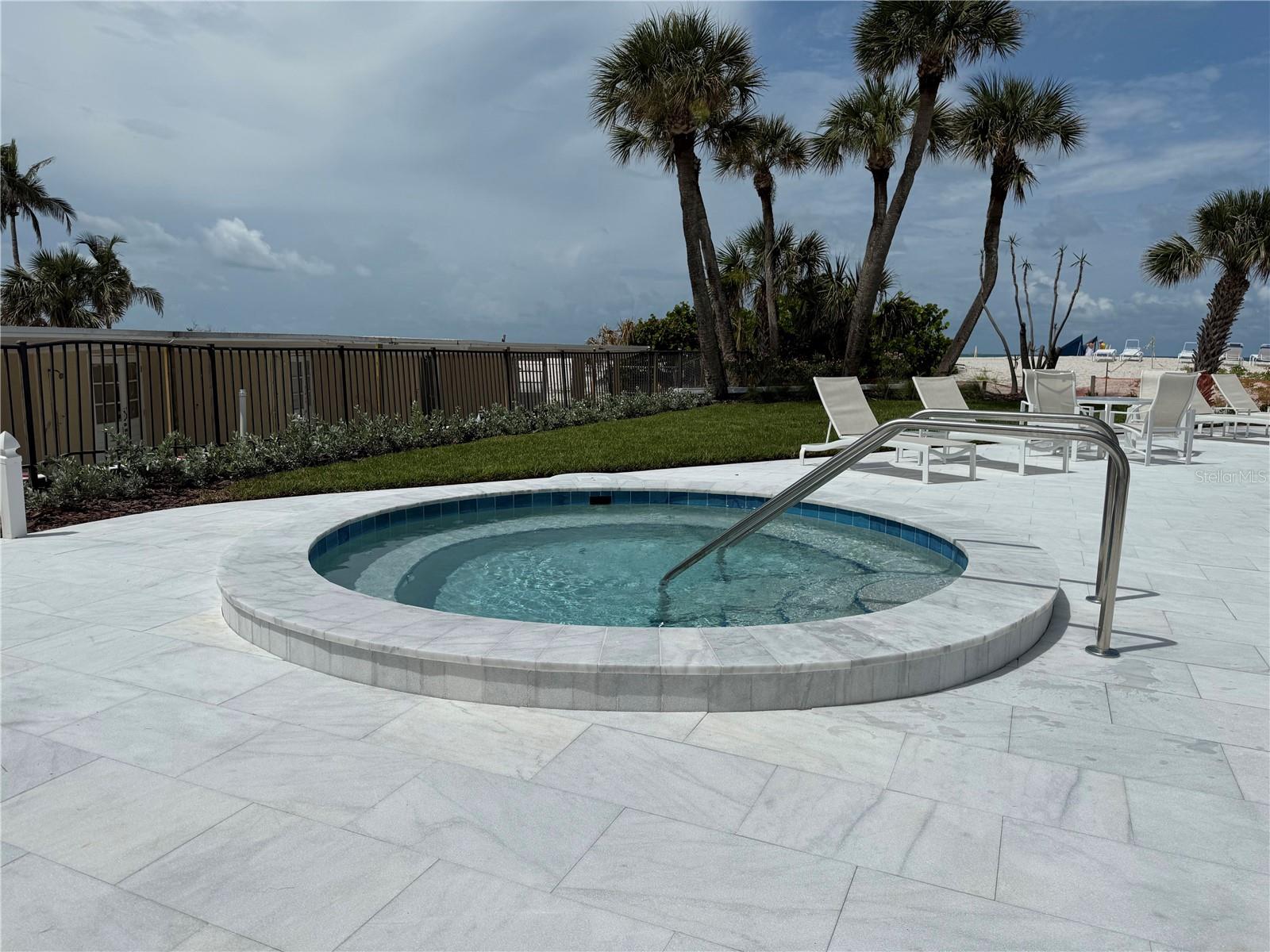 1104 BENJAMIN FRANKLIN DR #519, SARASOTA, FL, 34236