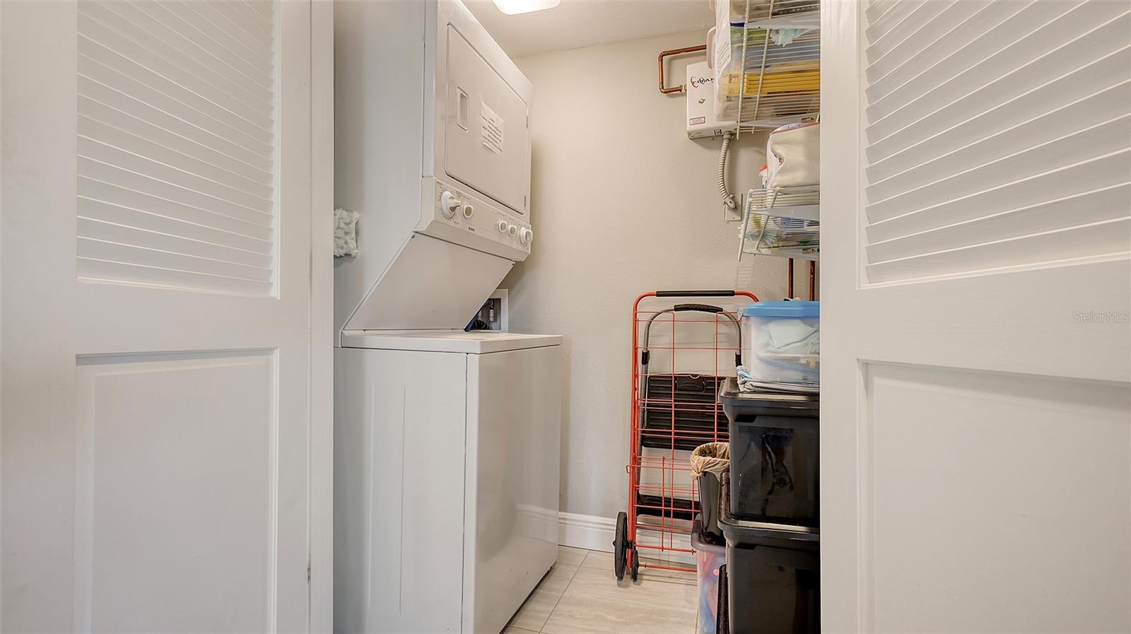 1104 BENJAMIN FRANKLIN DR #519, SARASOTA, FL, 34236