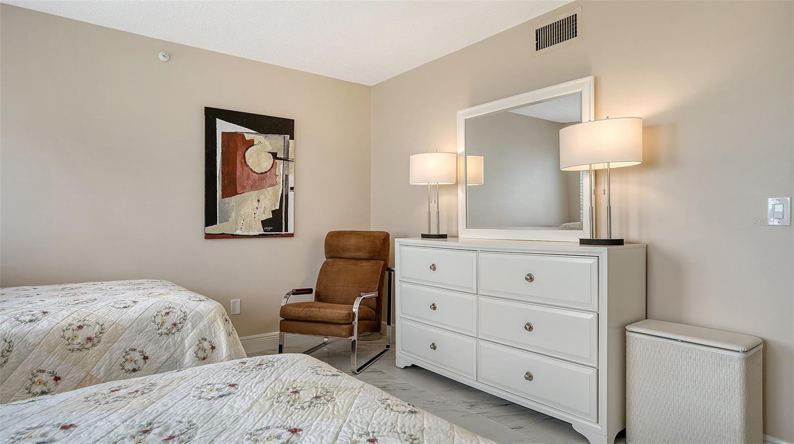 1104 BENJAMIN FRANKLIN DR #519, SARASOTA, FL, 34236