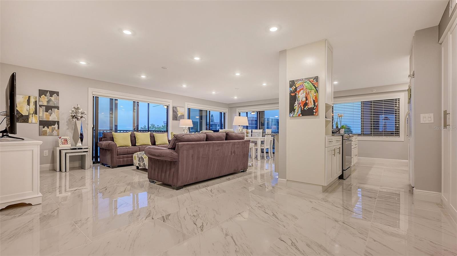 1104 BENJAMIN FRANKLIN DR #519, SARASOTA, FL, 34236