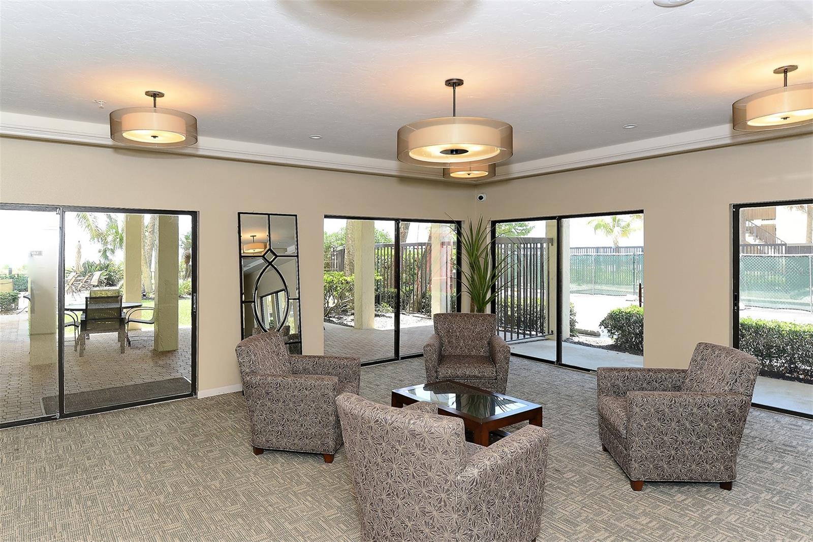 1104 BENJAMIN FRANKLIN DR #519, SARASOTA, FL, 34236