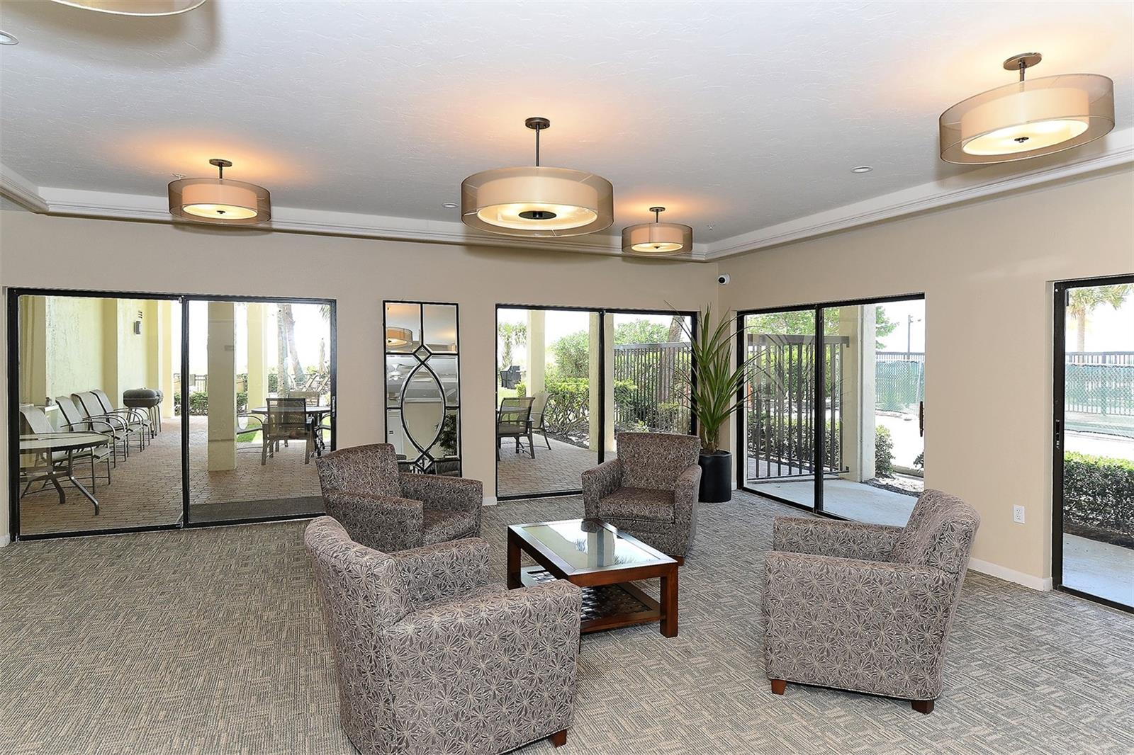 1104 BENJAMIN FRANKLIN DR #519, SARASOTA, FL, 34236