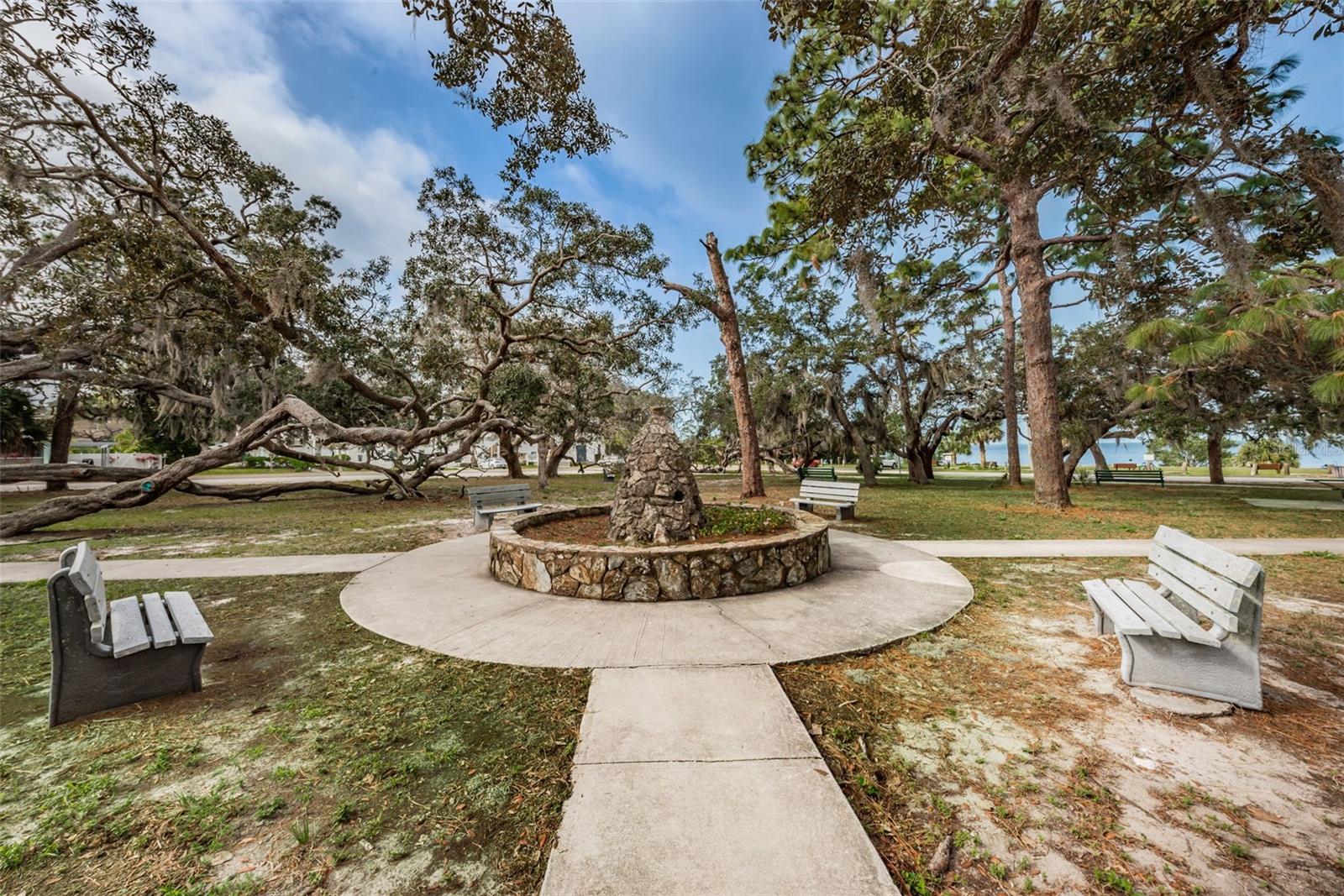 216 GRACE ST, CRYSTAL BEACH, FL, 34681