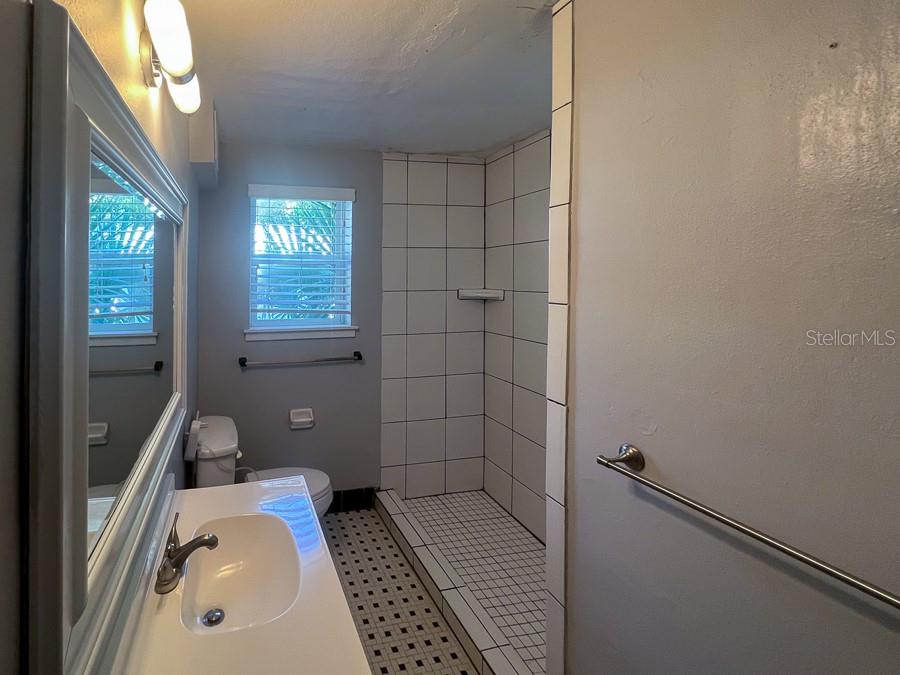 204 NW 18TH ST #2, GAINESVILLE, FL, 32603