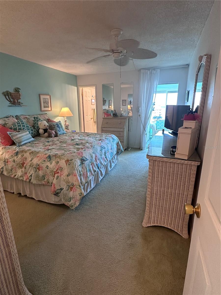 5925 SHORE BLVD S #515, GULFPORT, FL, 33707