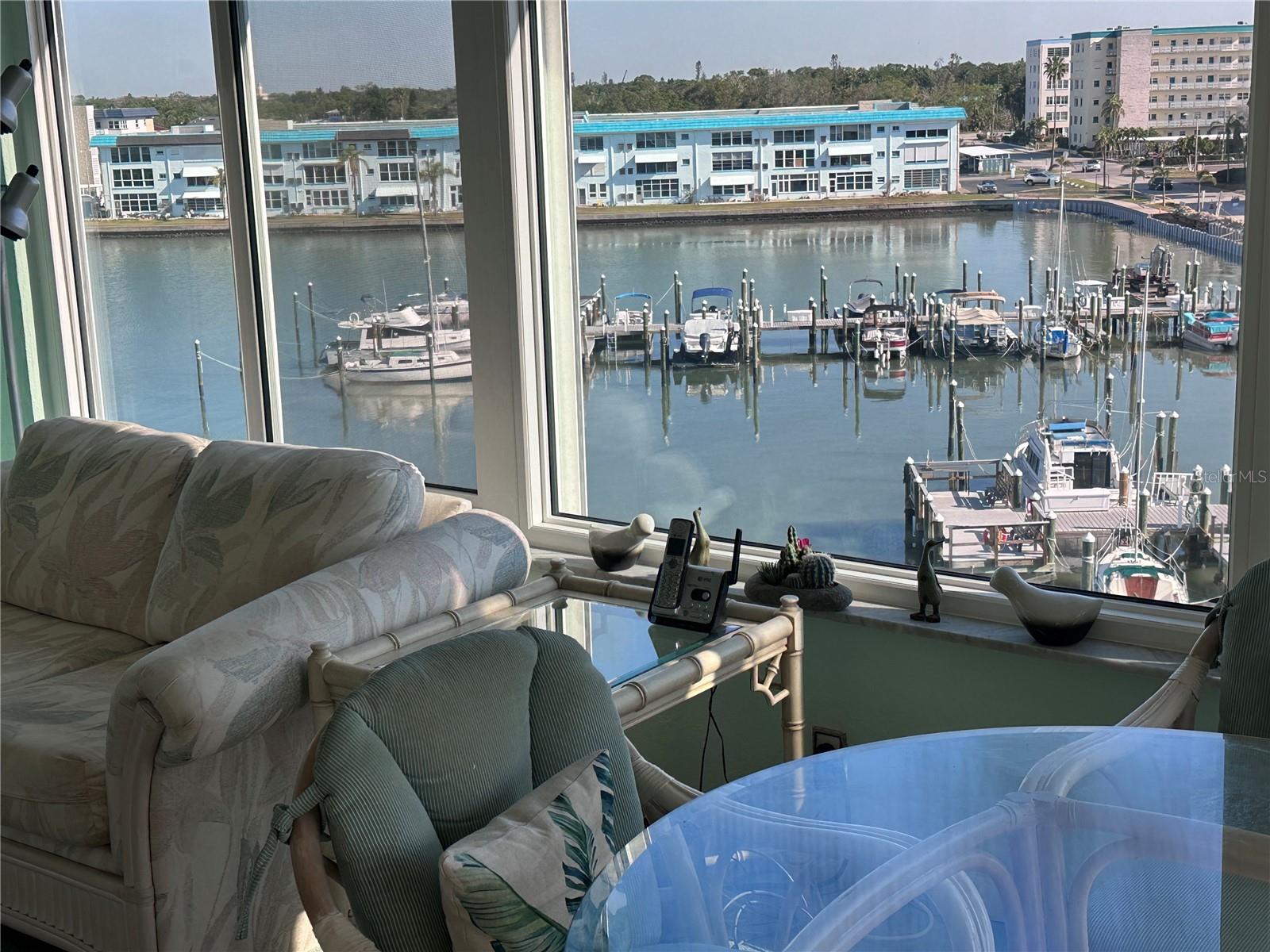 5925 SHORE BLVD S #515, GULFPORT, FL, 33707