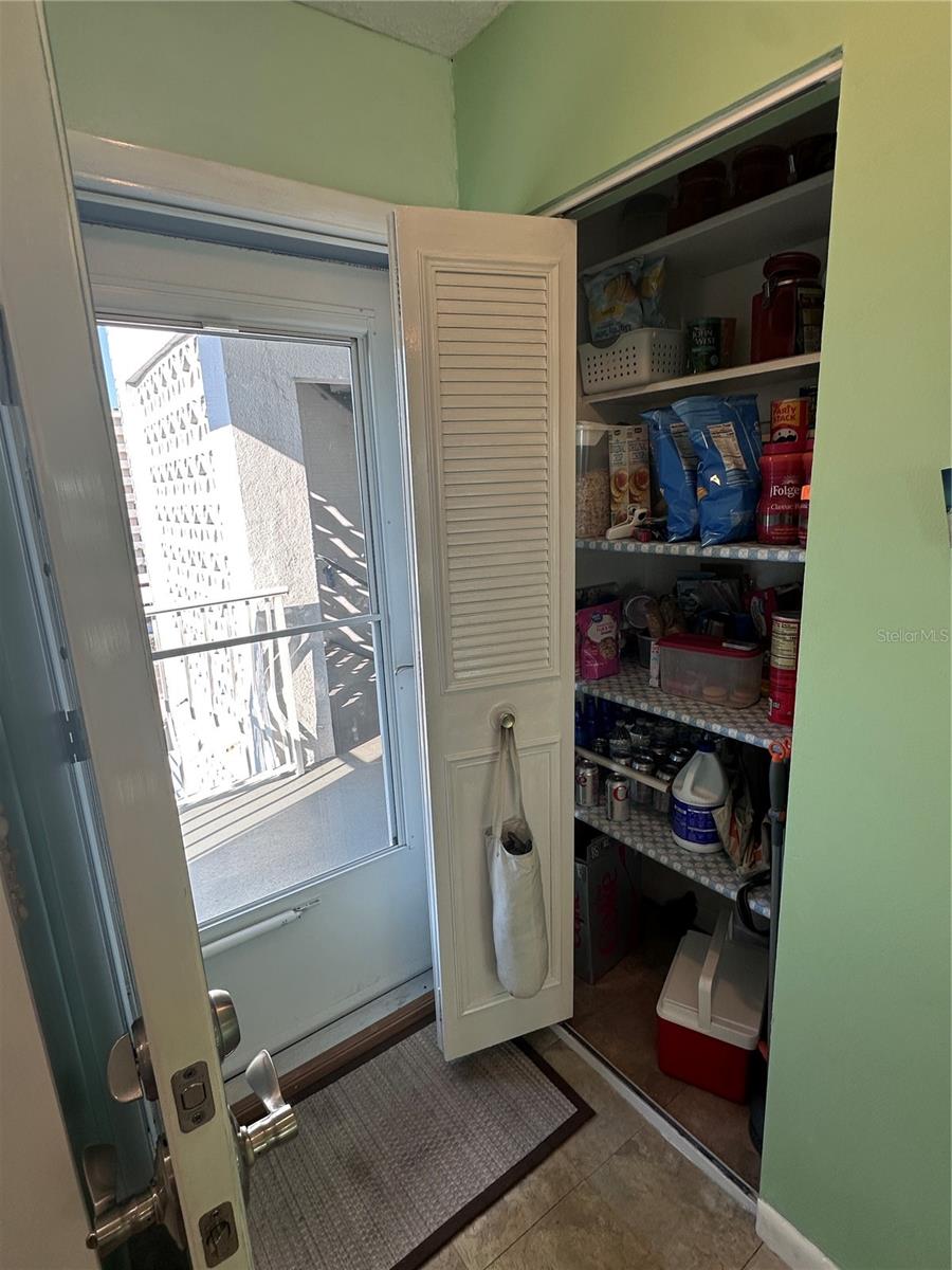 5925 SHORE BLVD S #515, GULFPORT, FL, 33707