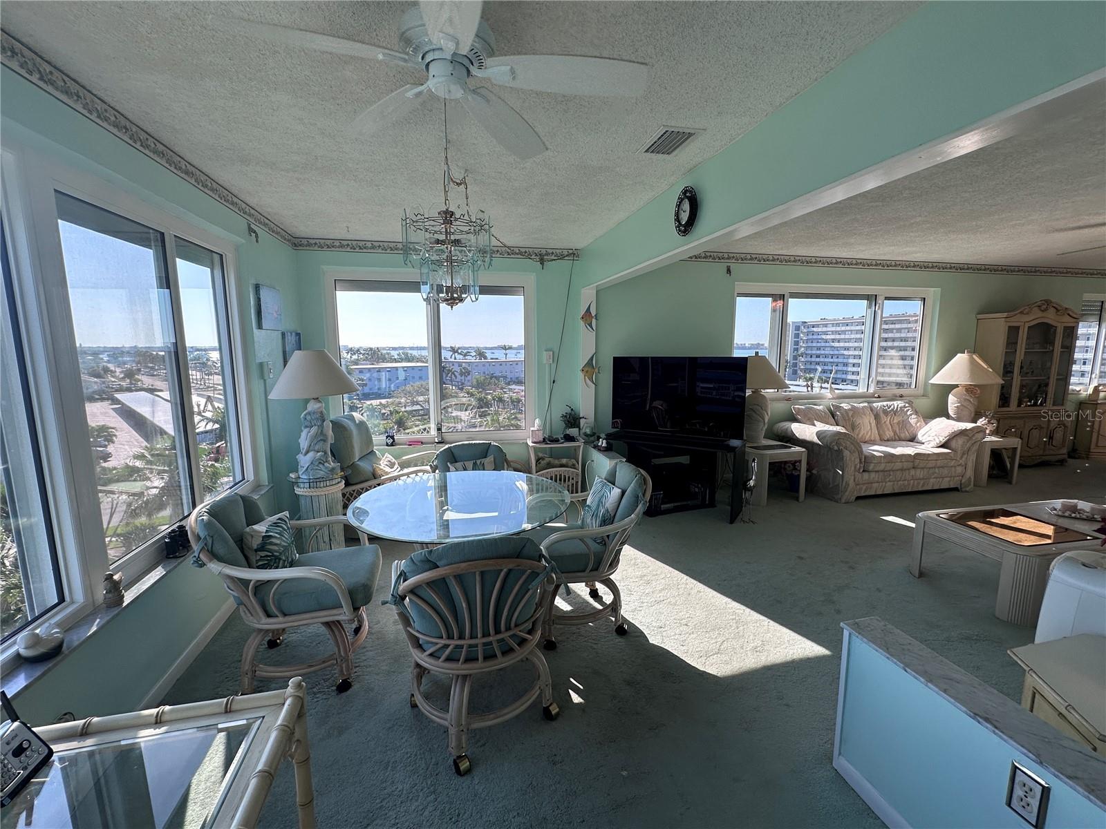 5925 SHORE BLVD S #515, GULFPORT, FL, 33707