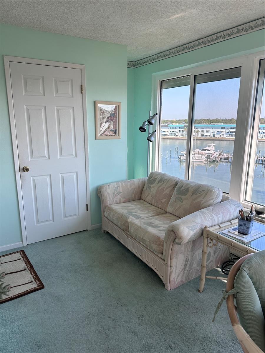 5925 SHORE BLVD S #515, GULFPORT, FL, 33707