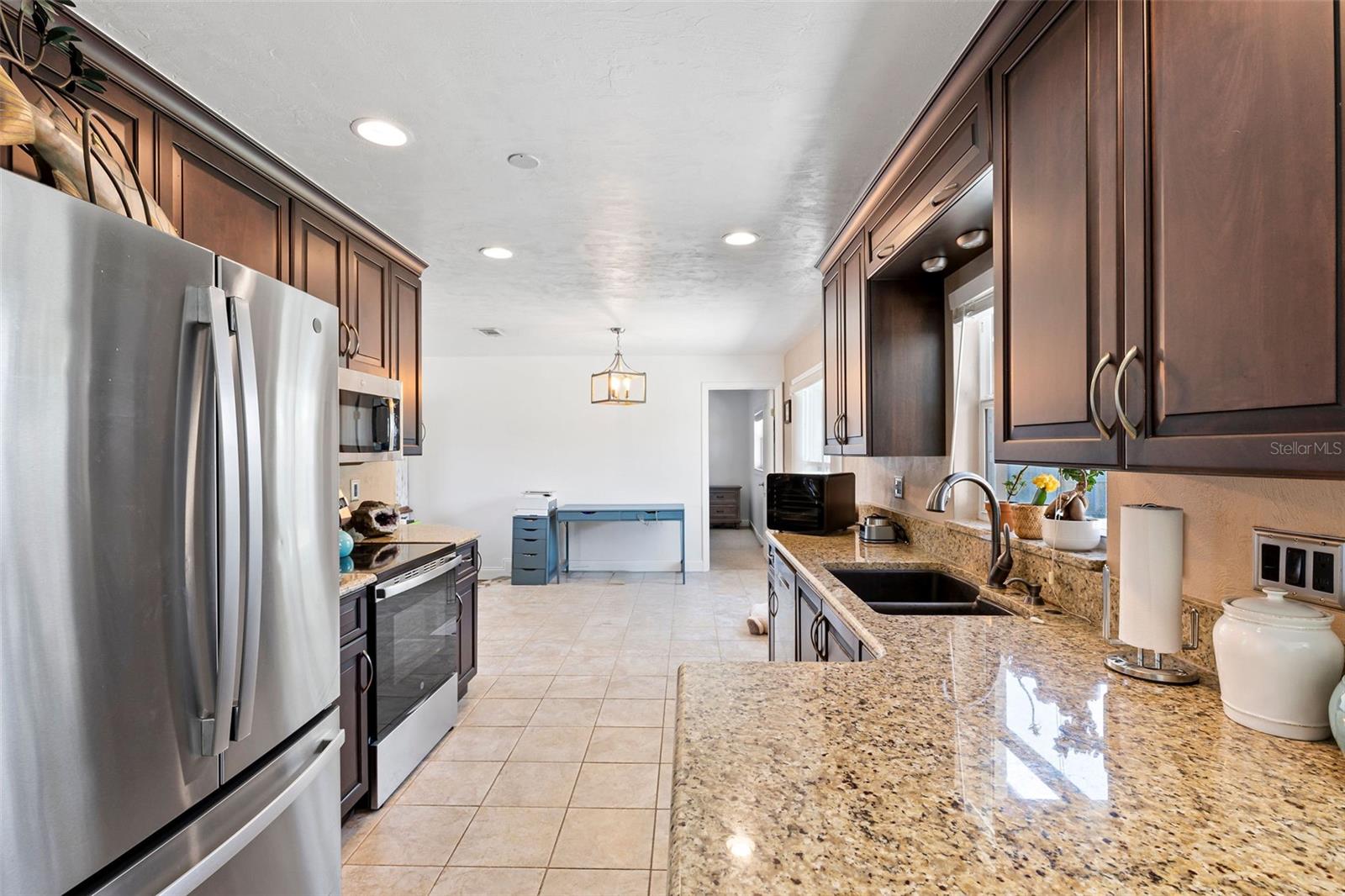 2944 CARRIAGE DR, SOUTH DAYTONA, FL, 32119